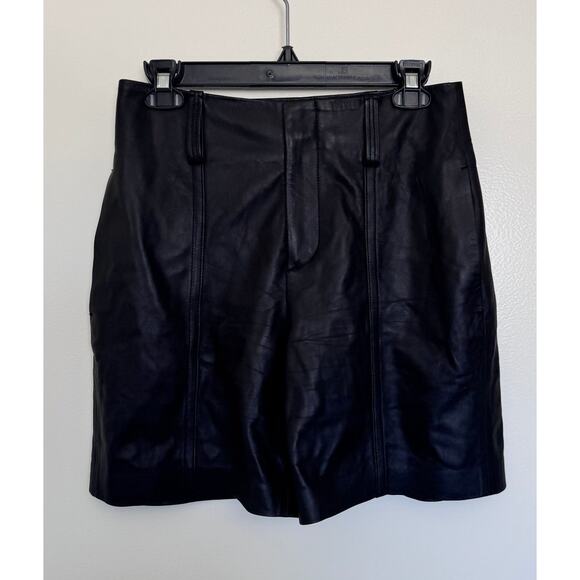 Vince 100% Lamb Leather Shorts in Black Size 2 - Picture 3 of 6